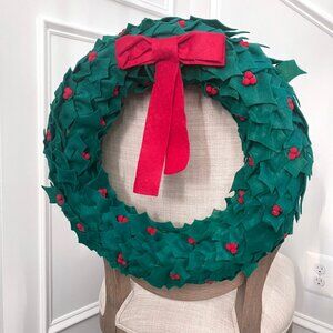 Set of 4 Green Holly Felt Wreaths Christmas Berries Bow Vintage Vtg